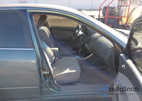 2005 Nissan Altima 2.5 S z USA, uszkodzony, nr VIN 1N4AL11D85C952100